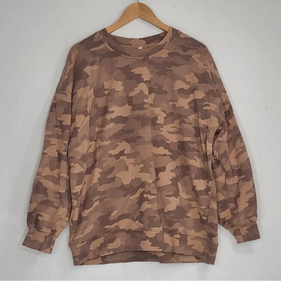 Lululemon Perfectly Oversized Crew Sweatshirt Heritage 365 Camo Size 12 *RARE* - Picture 1 of 3